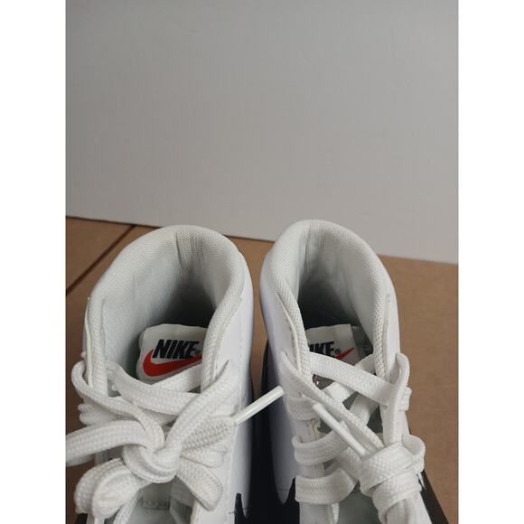 USED Nike 'unisex 77 Blazer Mid GS - White, Black, Total Orange 7Y - Picture 4 of 6